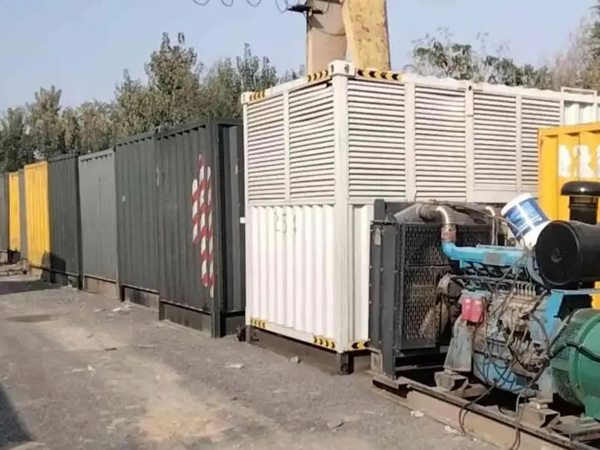 张北200KW柴油发电机机组每小时油耗是多少？